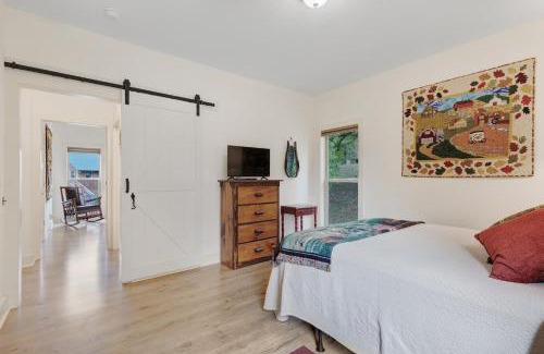 Dillsboro House | The River House