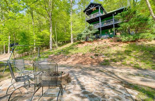 Ellijay House | The River Rest Ellijay Cabin with Hot Tub!