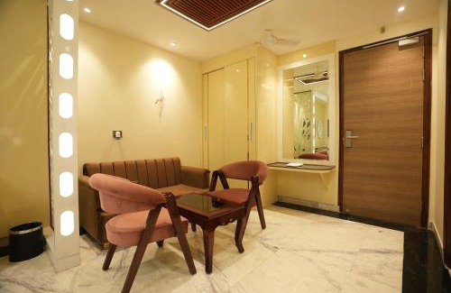 Greater Noida Hotel | The Riverstone Inn