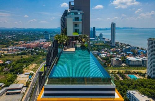 South Pattaya Apartment | The Riviera Jomtien by Pattaya Holiday