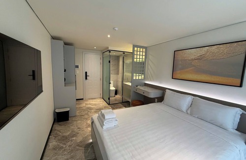Bui Thi Xuan Hotel | The Rix