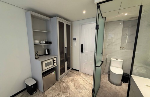 Bui Thi Xuan Hotel | The Rix