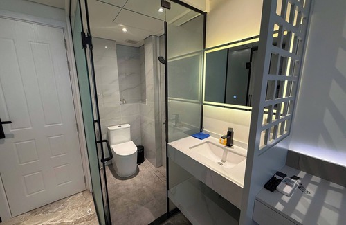 Bui Thi Xuan Hotel | The Rix