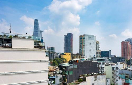 Nguyen Thai Binh Apartment | The Rixx Minimalism Apartment@ Ben Thanh/3bedrooms