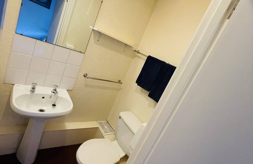 Carlisle House | The Roadhouse Hotel