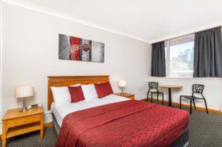 Townsville Hotel | The Robert Towns