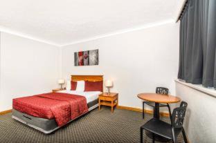 Townsville Hotel | The Robert Towns
