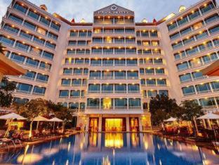 Singapore River Hotel | The Robertson House by The Crest Collection