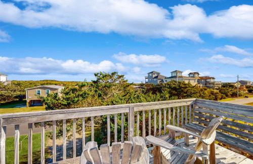 Frisco House | The Robin's Nest