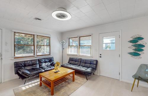 Frisco House | The Robin's Nest