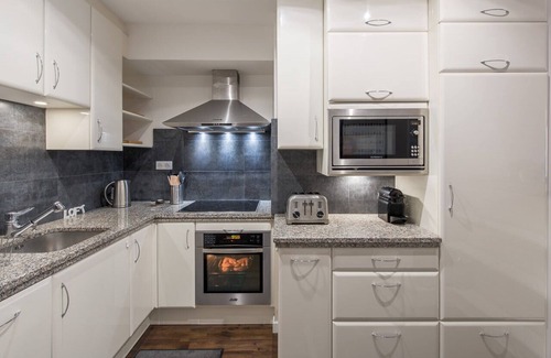 Beaune City Centre Apartment | The Rochepot Loft