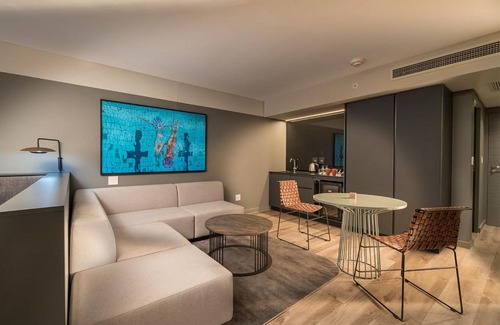 Cape Town City Centre Hotel | The Rockefeller Hotel by NEWMARK