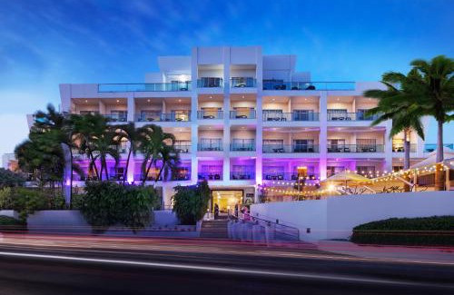 Rockley Resort | The Rockley by Ocean Hotels - Breakfast Included
