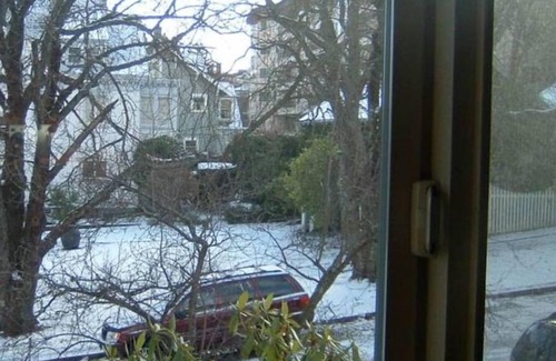 North End Condo | the Romeo, Best Area Jacuzzi Bath No Stairs WD