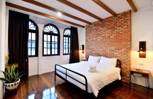 Old Phuket Town House | The Rommanee Classic Guesthouse