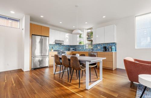 Squire Park House | The Rooftop Blue Haven Home w Firepit