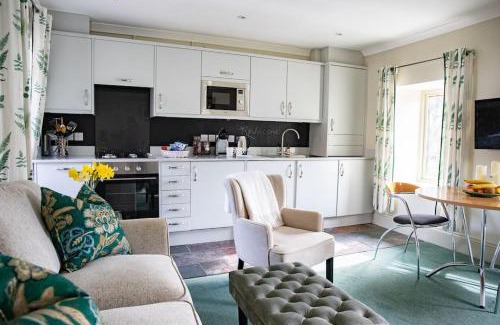 Redbrook House | The Rookery Cottage - Newland