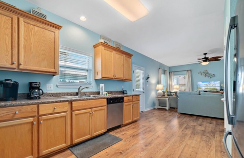 Fort Morgan House | The Rookery III 4009 ~ Two Outdoor Pools, Kiddie Pool & $400 FREE Activities Daily