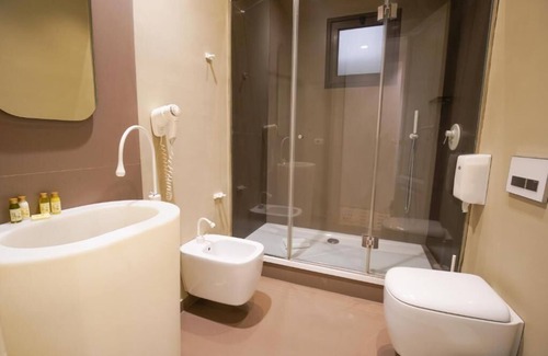 Messina House | The Rooms of Piazza Cairoli, Luxury Triple Room