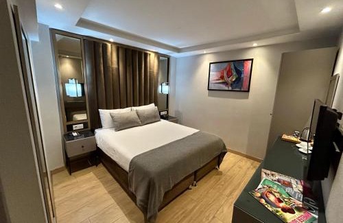 Osmanbey Hotel | The Roomy Hotel Nişantaşı