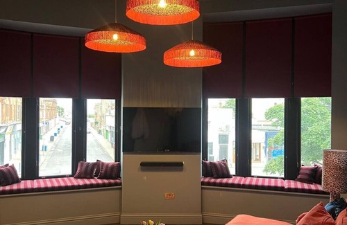 Troon Apartment | The Ross @ The Bank by Coorie Doon Stays