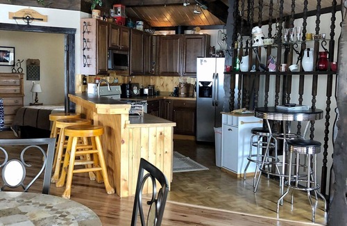 Grand Lake House | "THE ROUNDHOUSE" IN TOWN/360° LAKE & MTN VIEWS/2 DECKS/SLED IN & OUT TO TRAILS