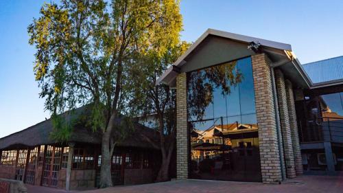 Matatiele Hotel | The Royal Courtyard