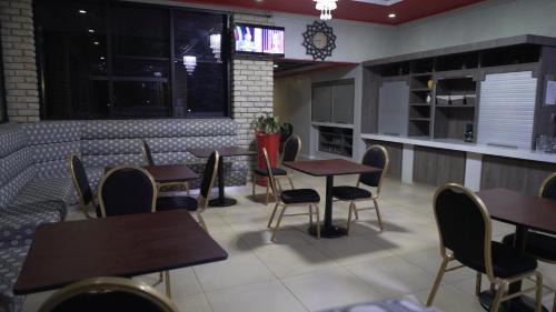 Matatiele Hotel | The Royal Courtyard