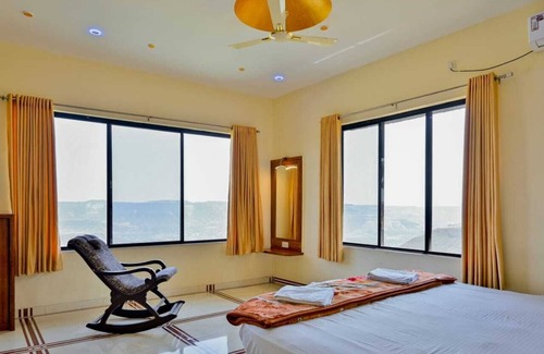 Panchgani Resort | The Royal Heaven by Joy Suites
