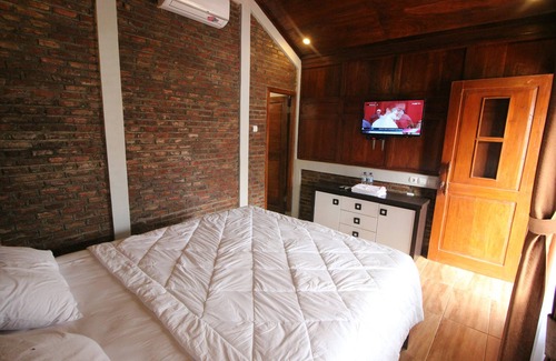 Wonosari House | The Royal Joglo