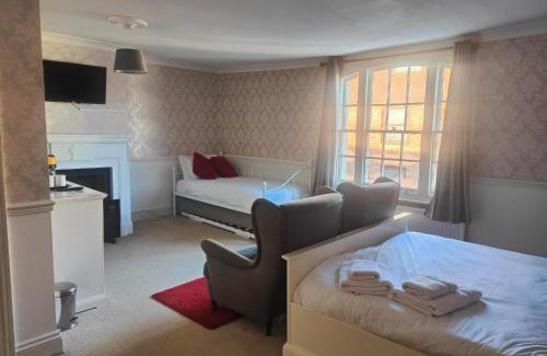 Bere Regis Hotel | The Royal Oak