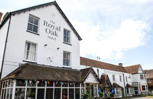 Hawkhurst Hotel | The Royal Oak