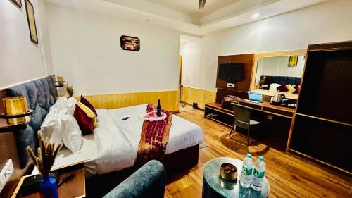 New Manali House | The Royal Ocean