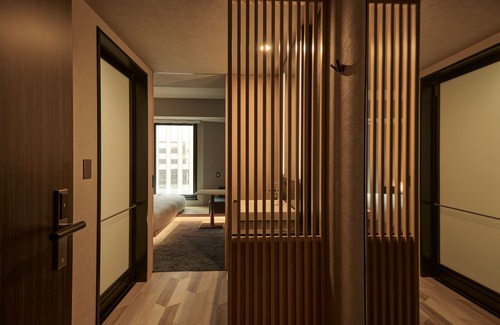 Ginza Hotel | The Royal Park Canvas Ginza Corridor