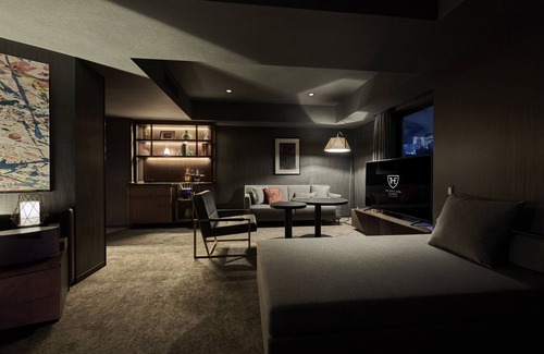 Ginza Hotel | The Royal Park Canvas Ginza Corridor