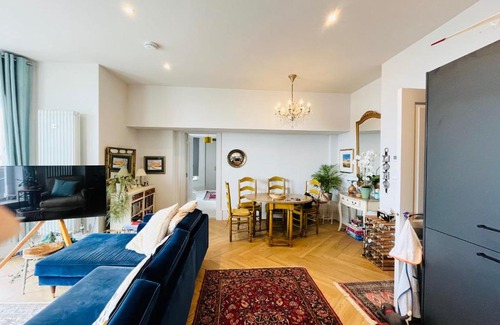 Bognor Regis Apartment | The Royal Sea view Victorian 2-bed apartament
