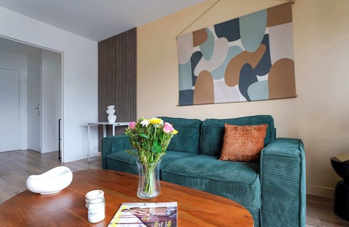 Suresnes Apartment | The Rustic - On the edge of Paris