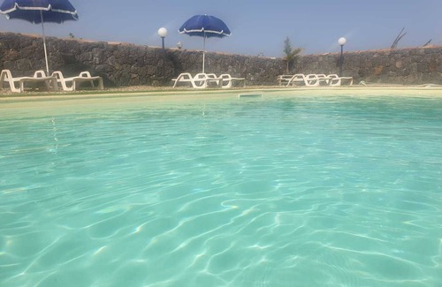 Santa Tecla Apartment | THE RUSTIC POZZILLO HOUSE WITH ADJACENT COTTAGE IDEAL FOR 15 PEOPLE