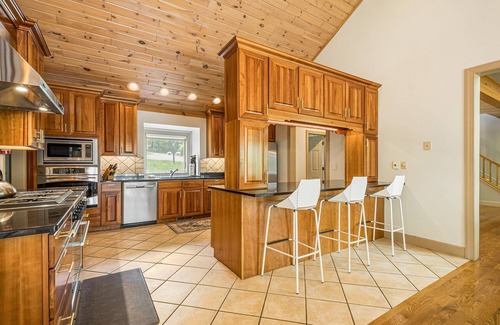 Thayerville House | The Rusty Nail
