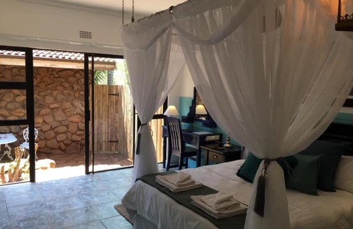 Sabie Bed & Breakfast | The Sabie Town House Guest Lodge