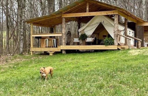 Washburn House | The Safari Tent at Bear Creek Lodge