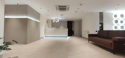 Bhubaneshwar Hotel | The Saffron
