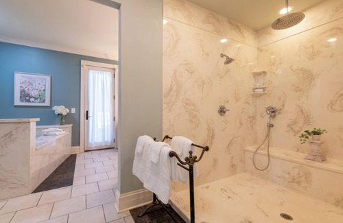 Adairsville Bed & Breakfast | The Sage Cottage