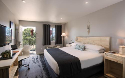 South Capitol Hotel | The Sage Hotel