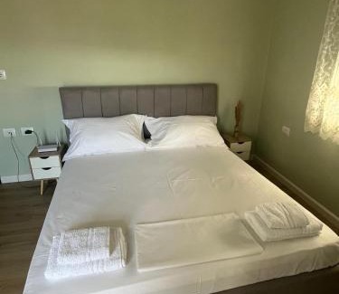 Pogradec Apartment | The Sage House, Apt