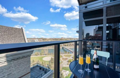 Eau Claire Apartment | The Sage Nook DT Gym River Walk