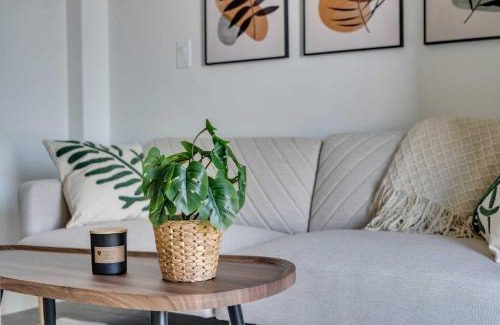 Eau Claire Apartment | The Sage Nook DT Gym River Walk