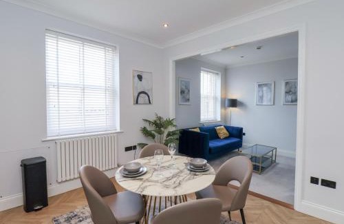Scarborough City Centre Apartment | The Salisbury - 1 Bedroom Deluxe Apartment