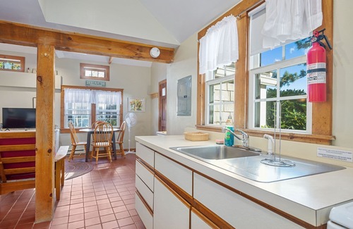 South Yarmouth Cottage | The Salt Box – Cozy Studio Steps from Private Beach Bliss