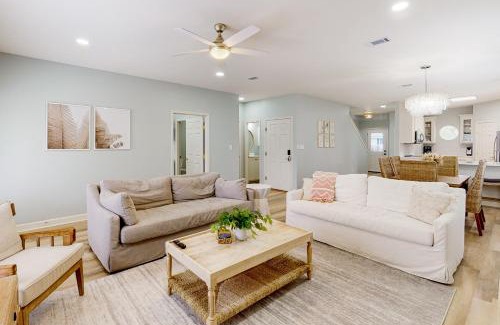 Surf Side Shores House | The Salty Coconut